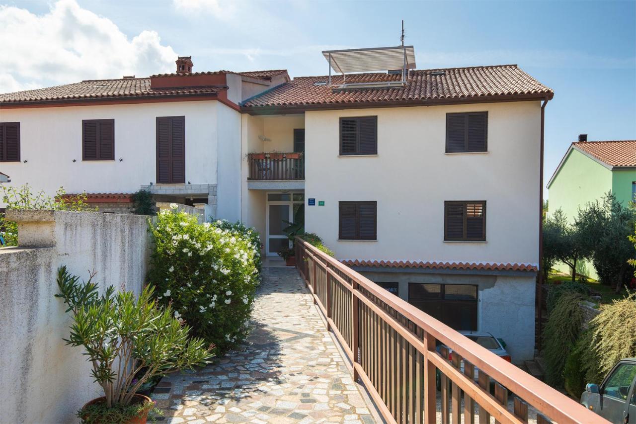 Apartman Piljan Póla Kültér fotó